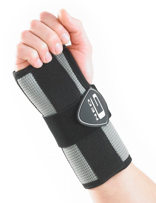 NEO G Rehab Xcelerator Wrist Support with embedded Silver and Aloe Vera ...