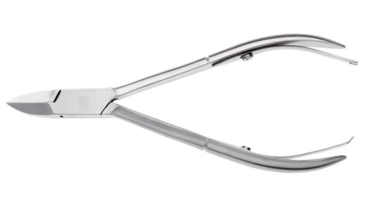 Fine Pointed Small Slanted Form Nipper  13cm WK154